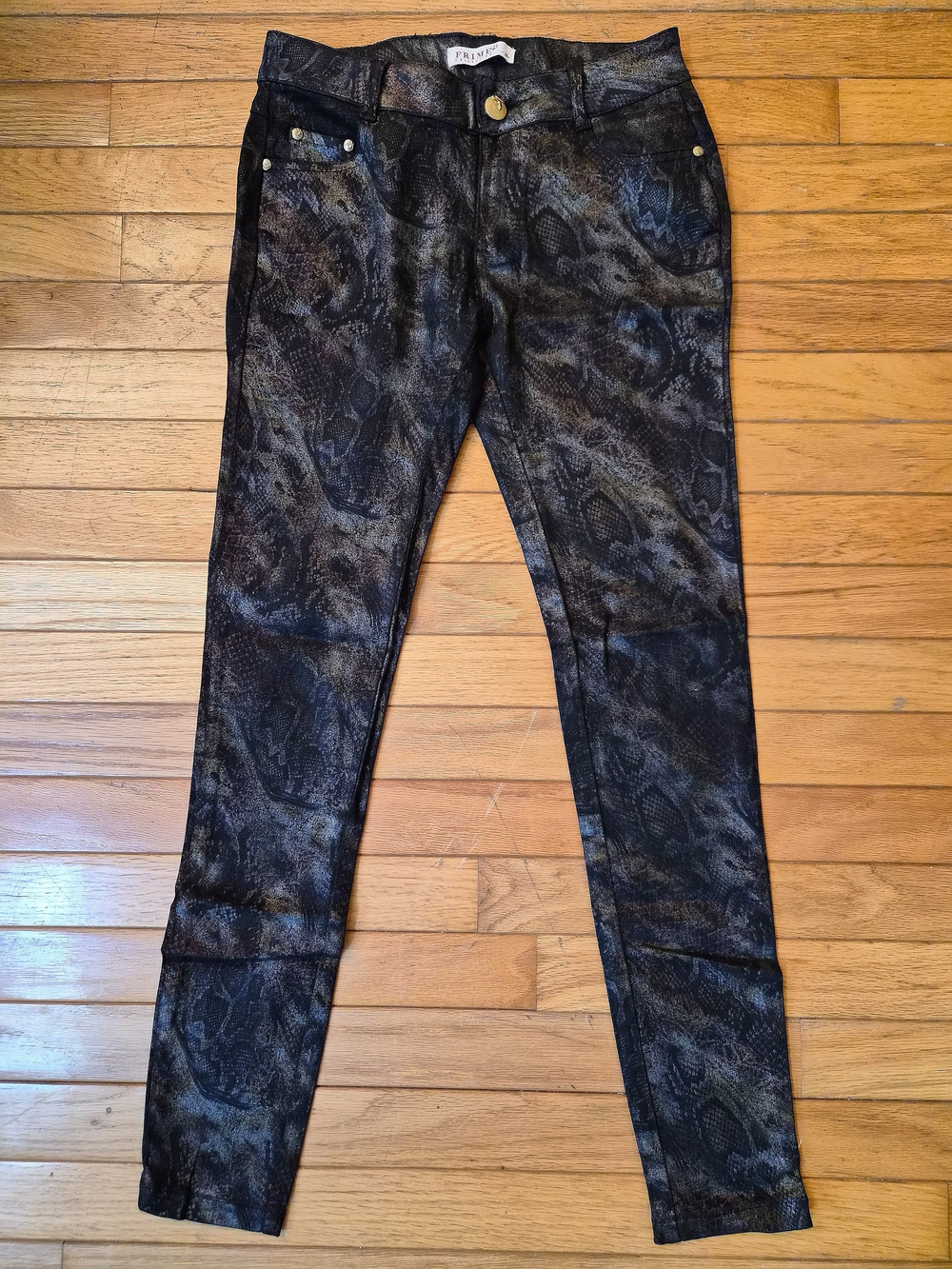 Frime Collection Metallic Snake Print Stretch Skinny Jeans Jeggings Gold Button